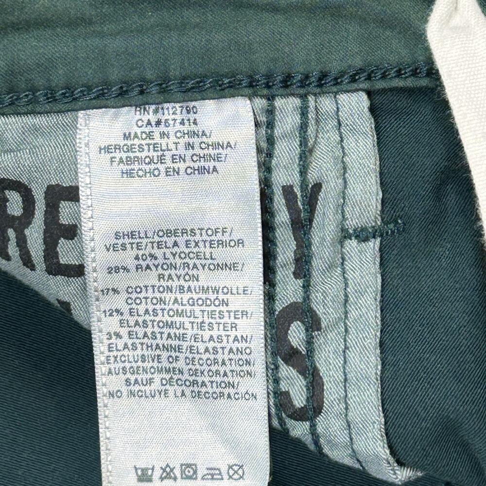 True Religion Pants Mens 30 Green Logan Relaxed Taper Chino Stretch Casual - Picture 4 of 12